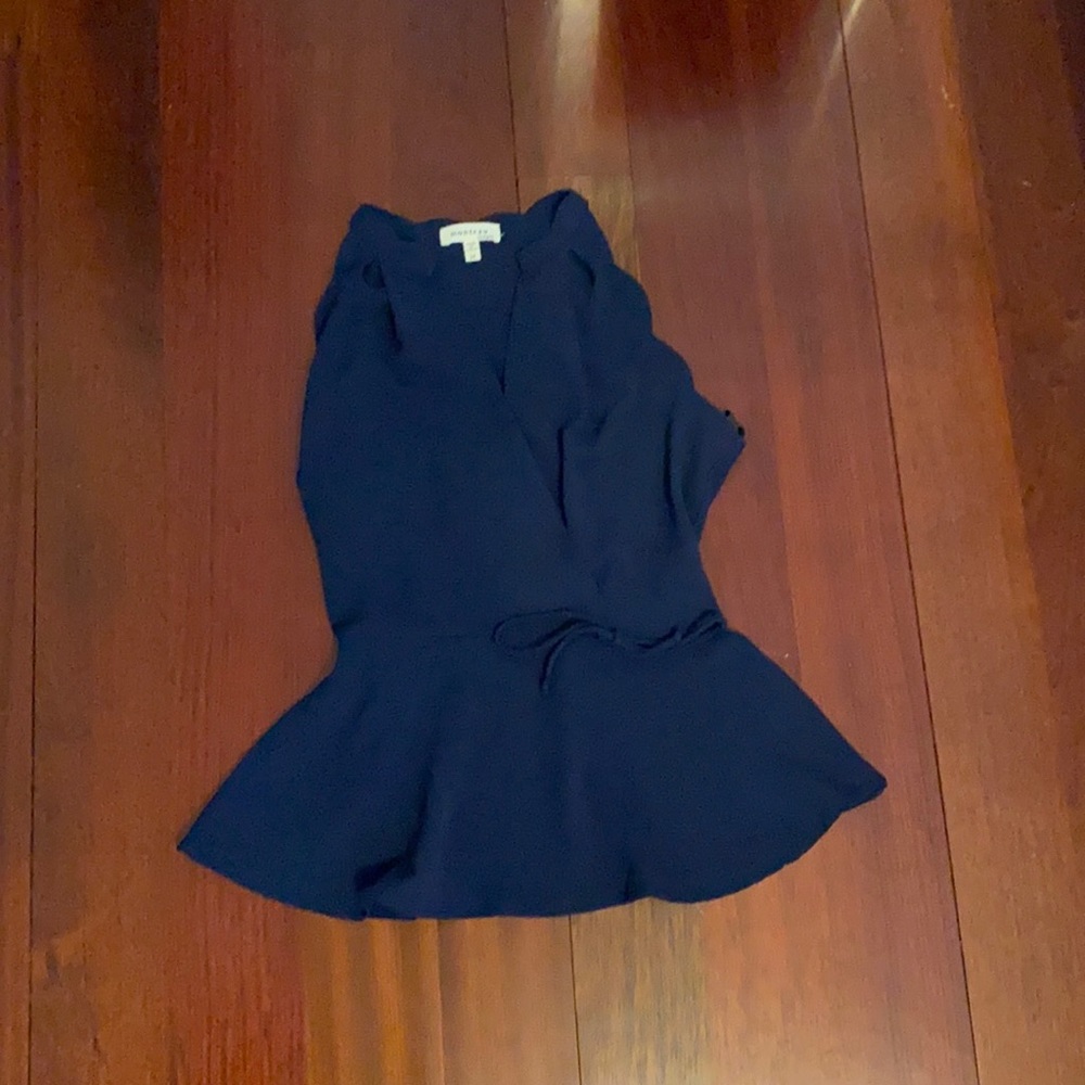 Navy blue tank top